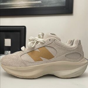 NEW BALANCE WRPD LINEN SEA SALT SNEAKERS MENS SIZE 6.5